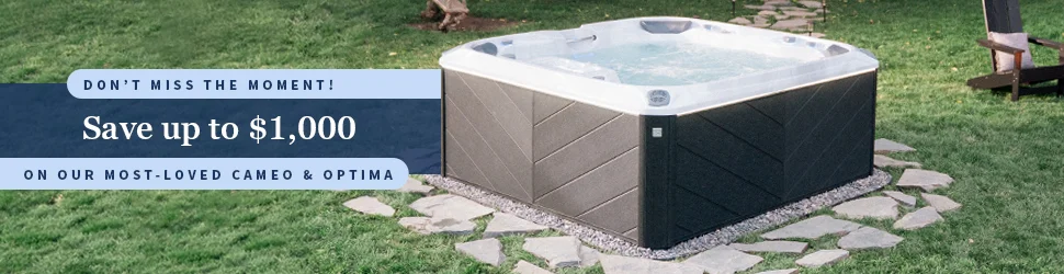 Hot tub Wide Image